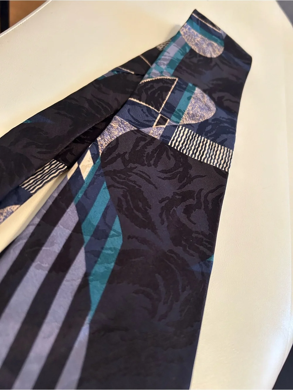 L’Atelier Vintage Geometric Silk Tie Navy Teal Purple 80s 90s